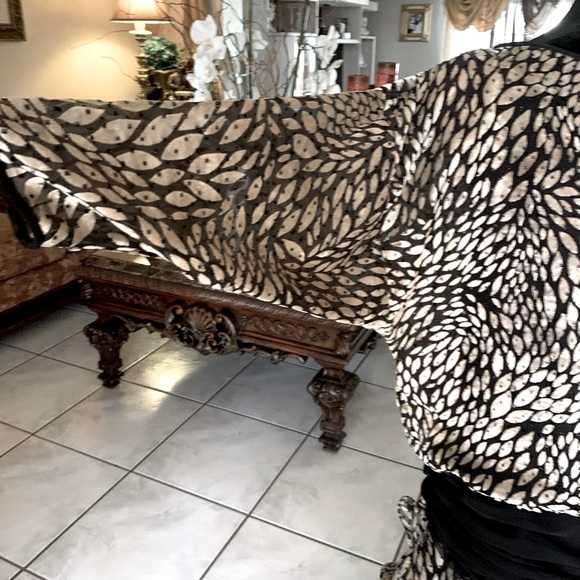 🔴 2 for $20 🔴 vintage dress - Picture 2 of 5